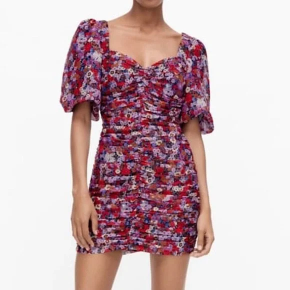 Zara Red Floral Short Sleeve Mini Dress - Picture 2 of 8